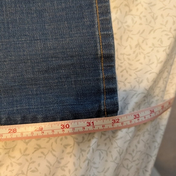 Flare Jeans - Picture 10 of 11